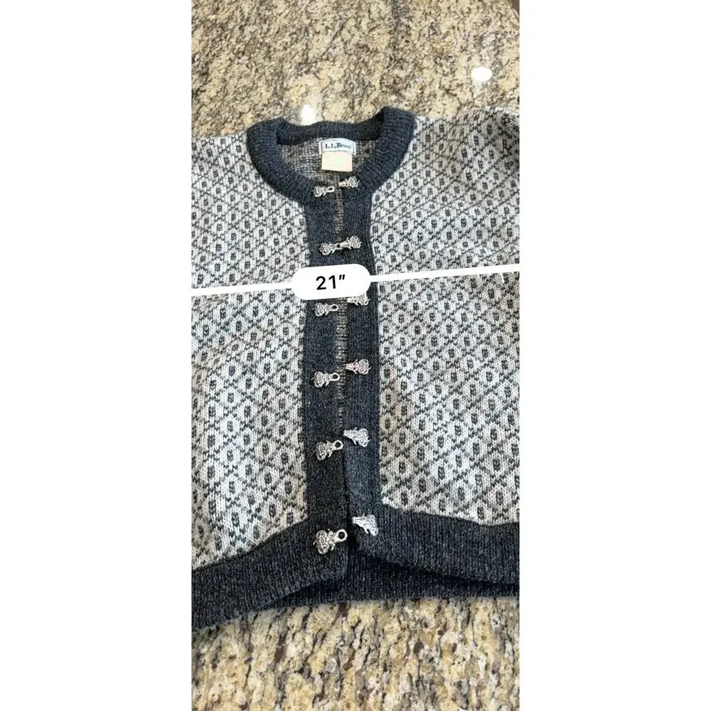 Vintage LL Bean Norway Wool Ladies Nordic Cardigan Sweater Gray Size Medium - Picture 10 of 11